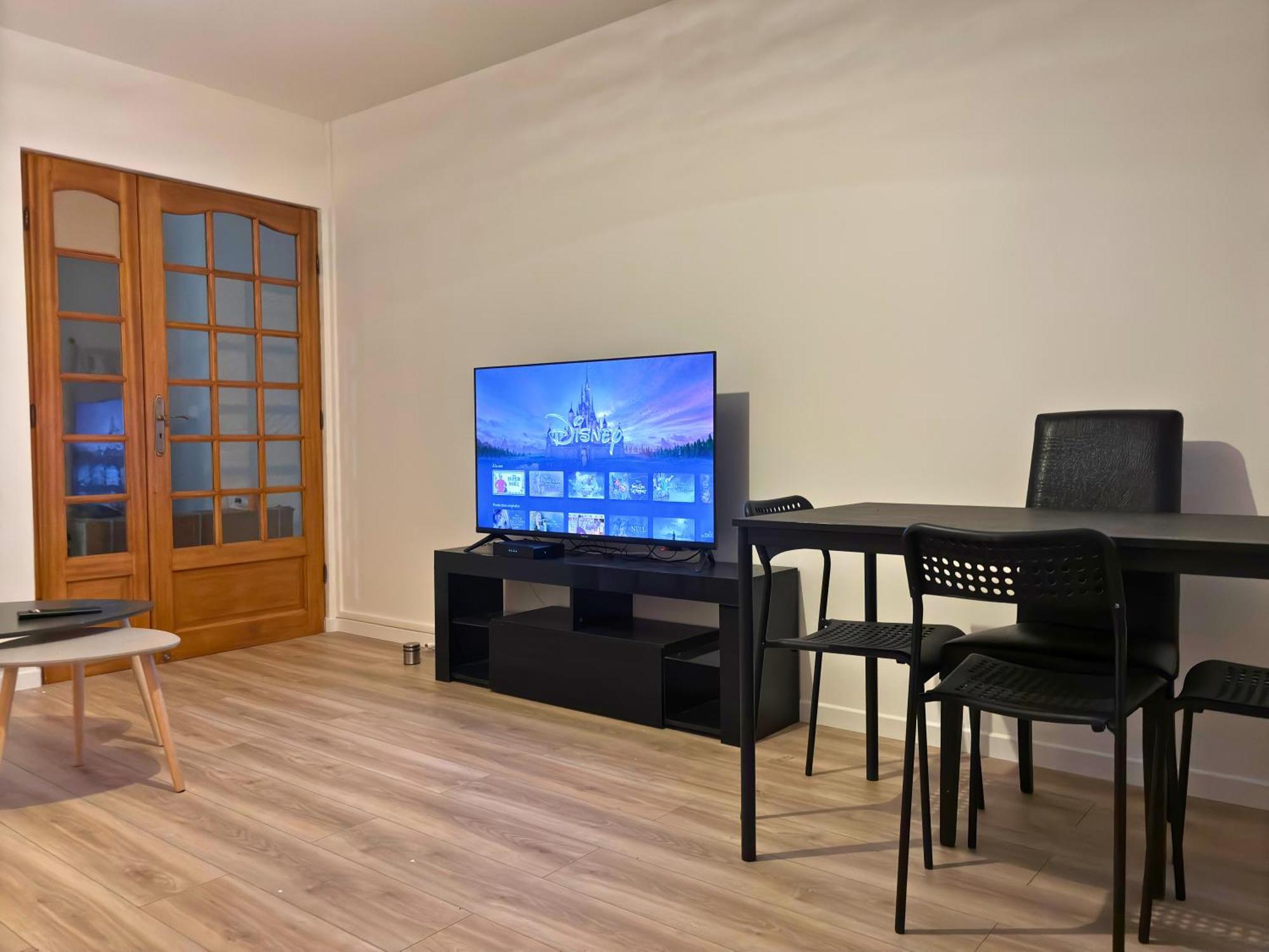 La Tour - Tout Confort - Hypercentre - Balcon #Sirdest Franconville  Esterno foto
