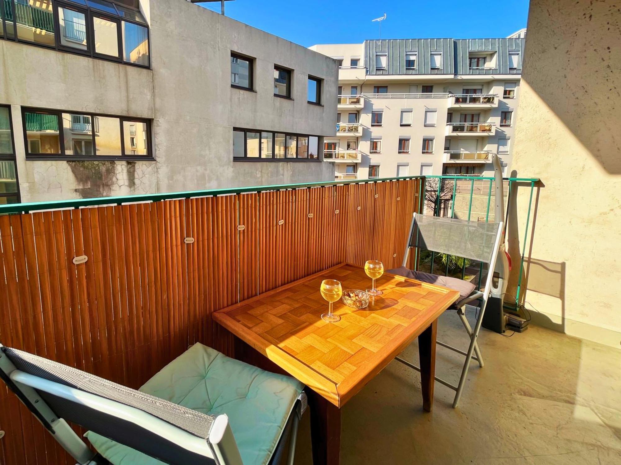 La Tour - Tout Confort - Hypercentre - Balcon #Sirdest Franconville  Esterno foto
