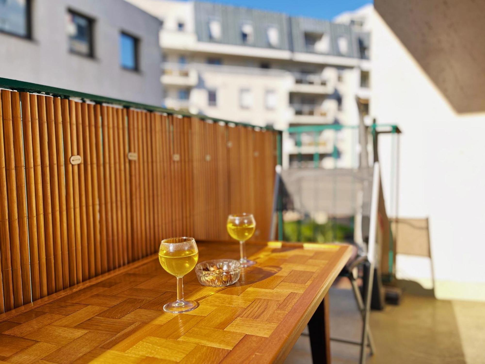 La Tour - Tout Confort - Hypercentre - Balcon #Sirdest Franconville  Esterno foto